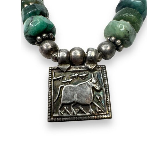 Handmade Sterling Tribal Emerald Necklace Bull Amulet Rajasthan Afghan Style - Picture 2 of 9
